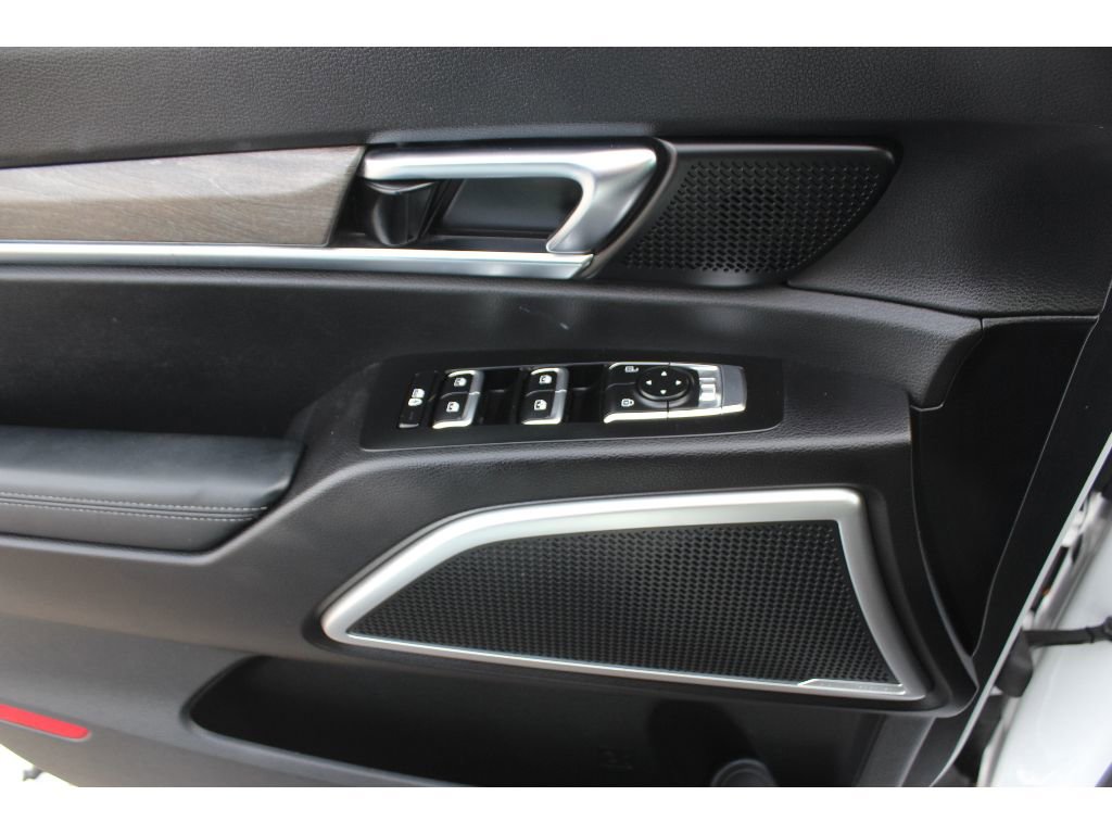 Used 2020 Kia Telluride EX image 12