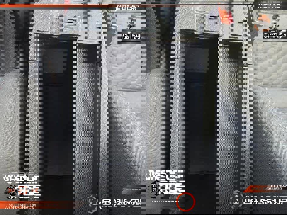 Used 2018 Chevrolet Equinox LT image 34