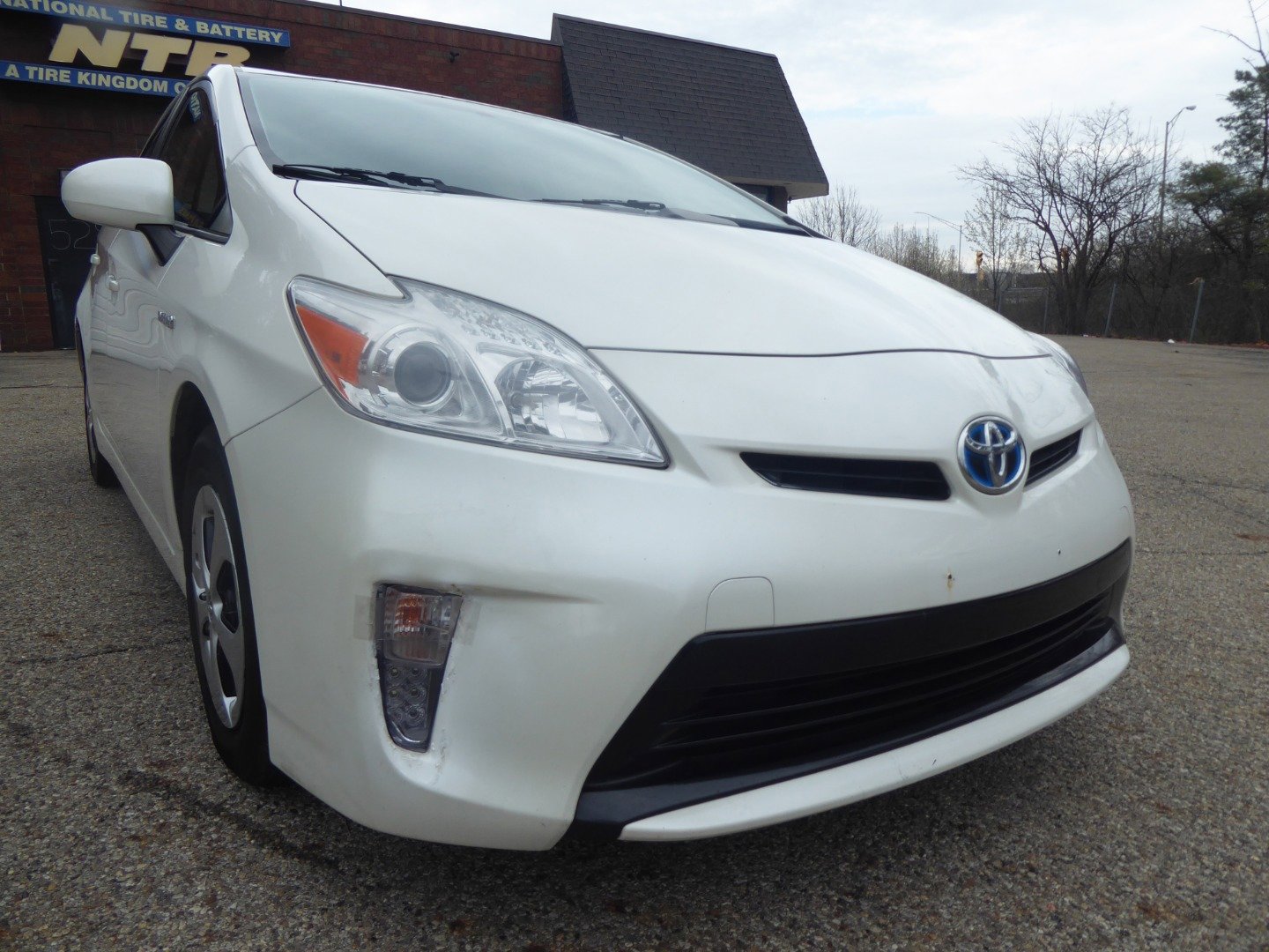 Used 2012 Toyota Prius Two image 3