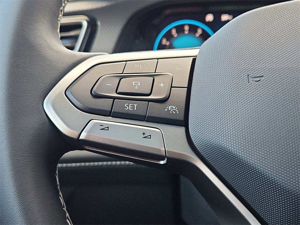 New 2026 Volkswagen Atlas Cross Sport SEL image 19