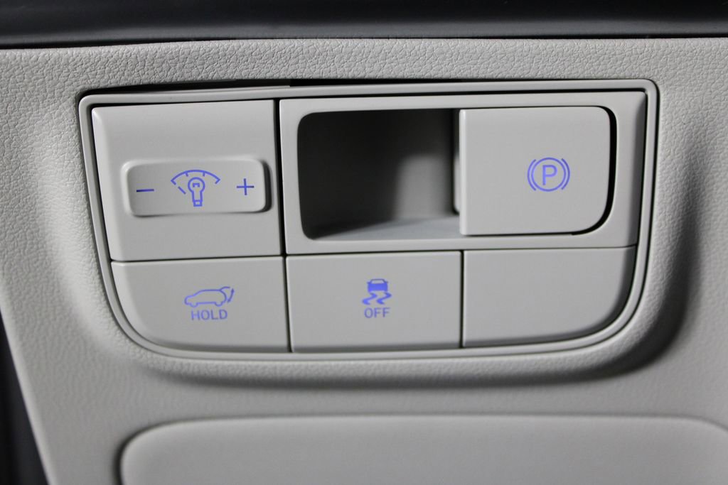 Certified 2025 Hyundai Tucson Limited image 24