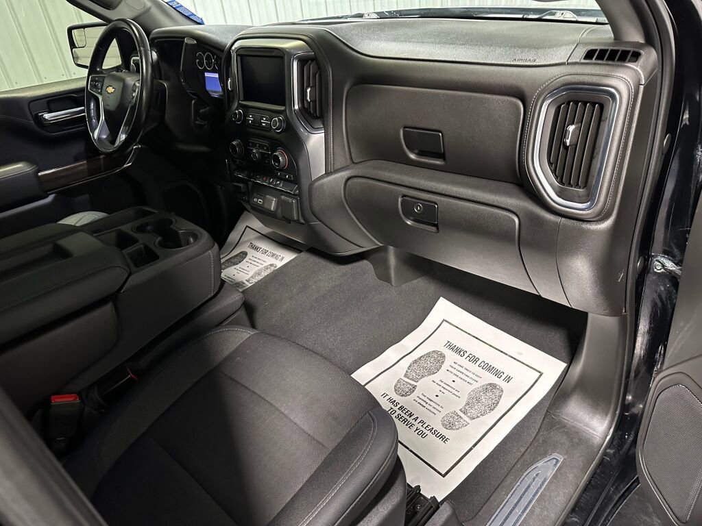 Used 2019 Chevrolet Silverado 1500 LT w/ All-Star Edition image 8