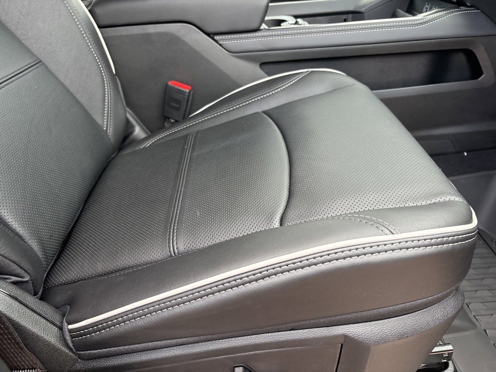 New 2026 RAM 2500 Rebel w/ Rebel Level 2 Equipment Group image 27