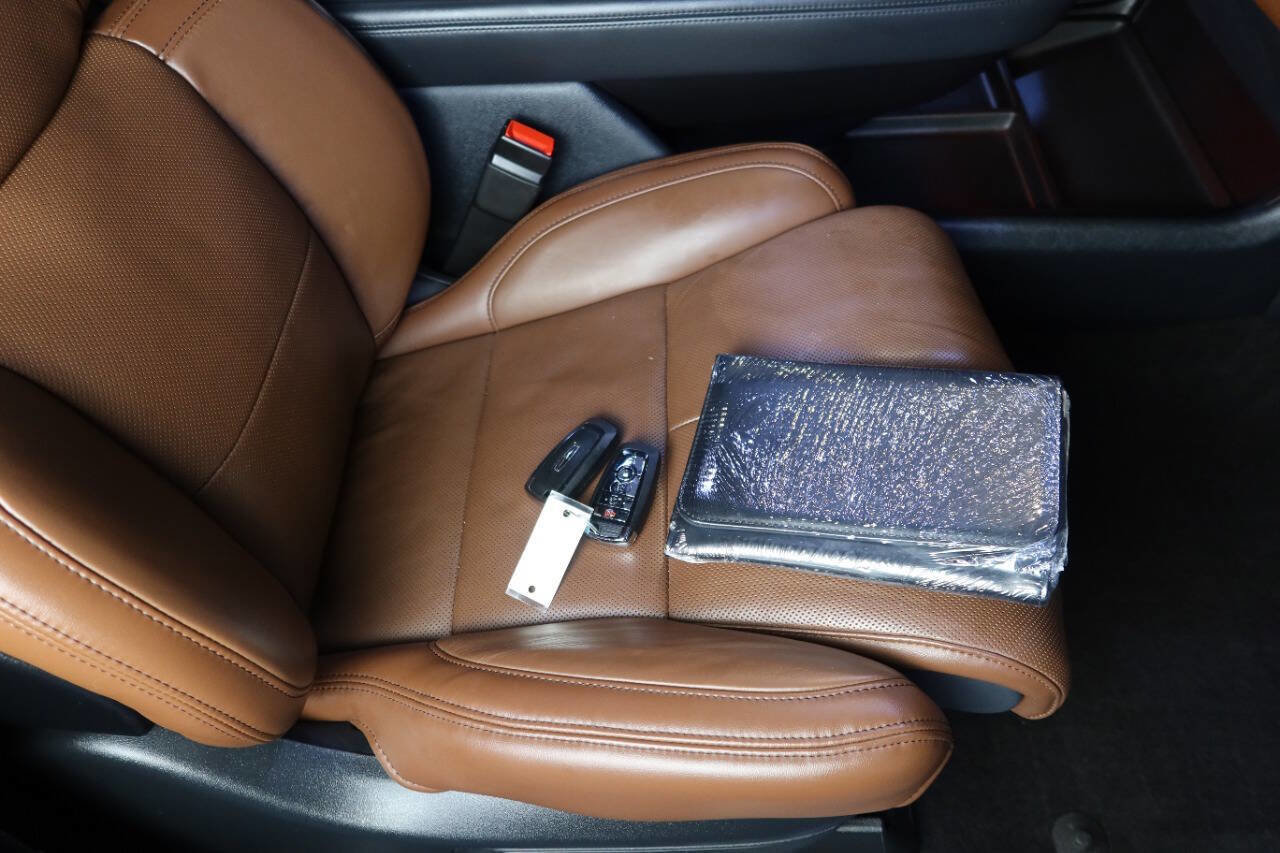 Used 2024 Lincoln Navigator Reserve image 25