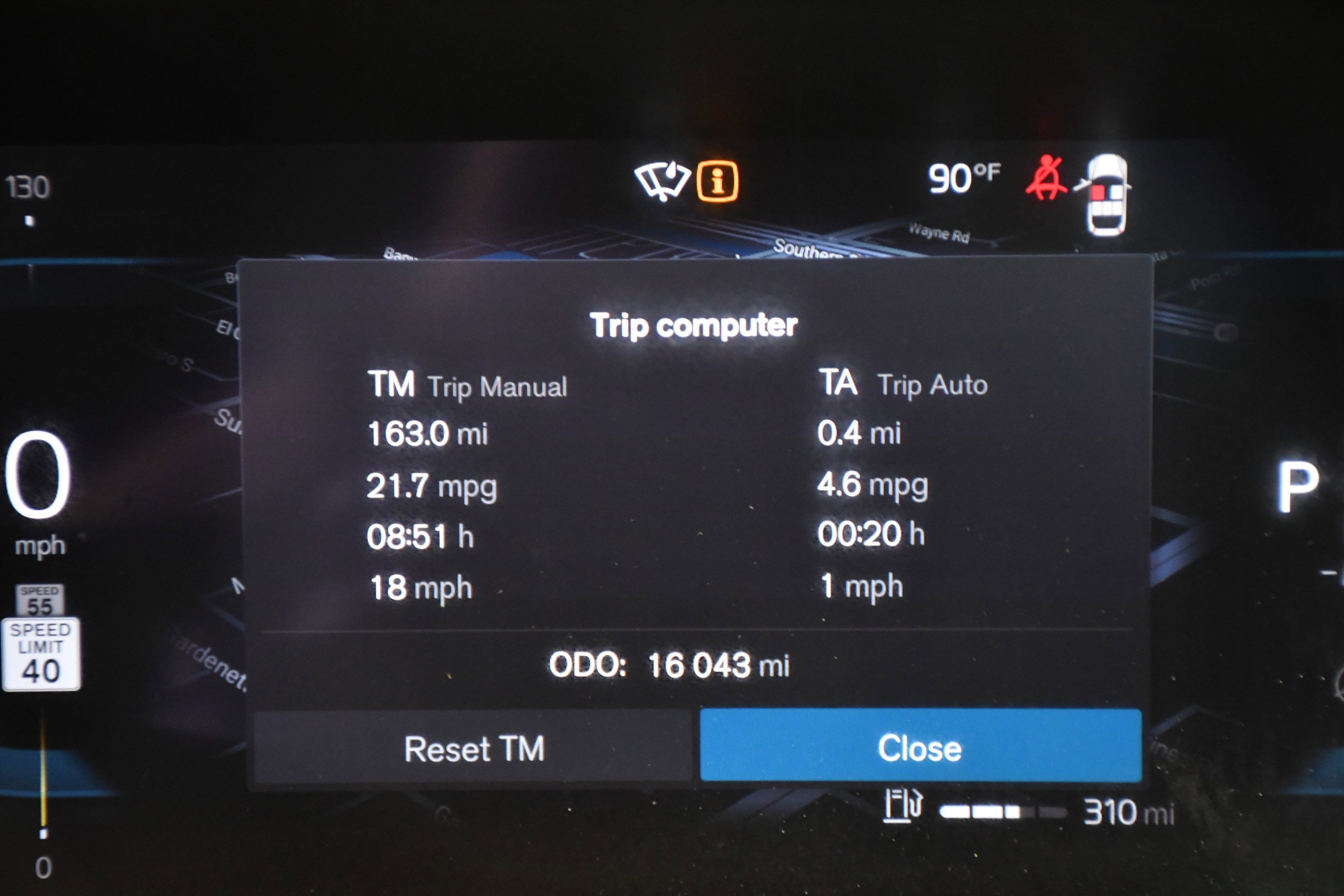 Used 2024 Volvo XC60 B5 Plus image 14