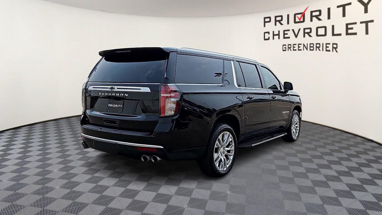Certified 2021 Chevrolet Suburban High Country AWD/4WD image 8