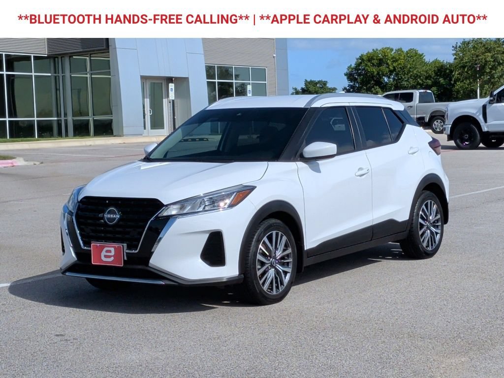 Used 2023 Nissan Kicks SV FWD image 3