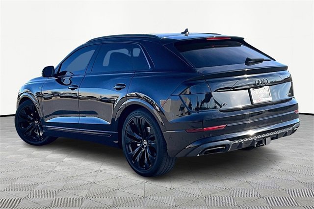 Used 2025 Audi Q8 Prestige w/ Prestige Package image 12