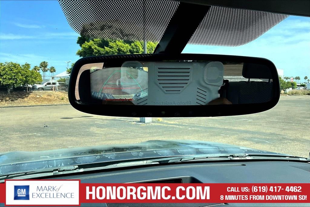 Used 2012 Toyota Tundra 2WD CrewMax w/ Tow Pkg image 15