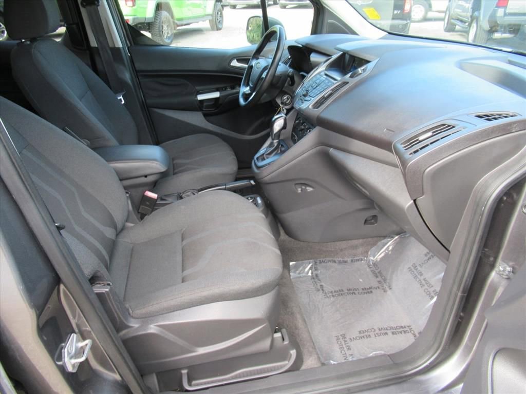 Used 2016 Ford Transit Connect XLT image 11