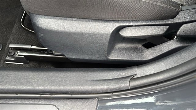 Used 2025 Toyota Camry LE image 24