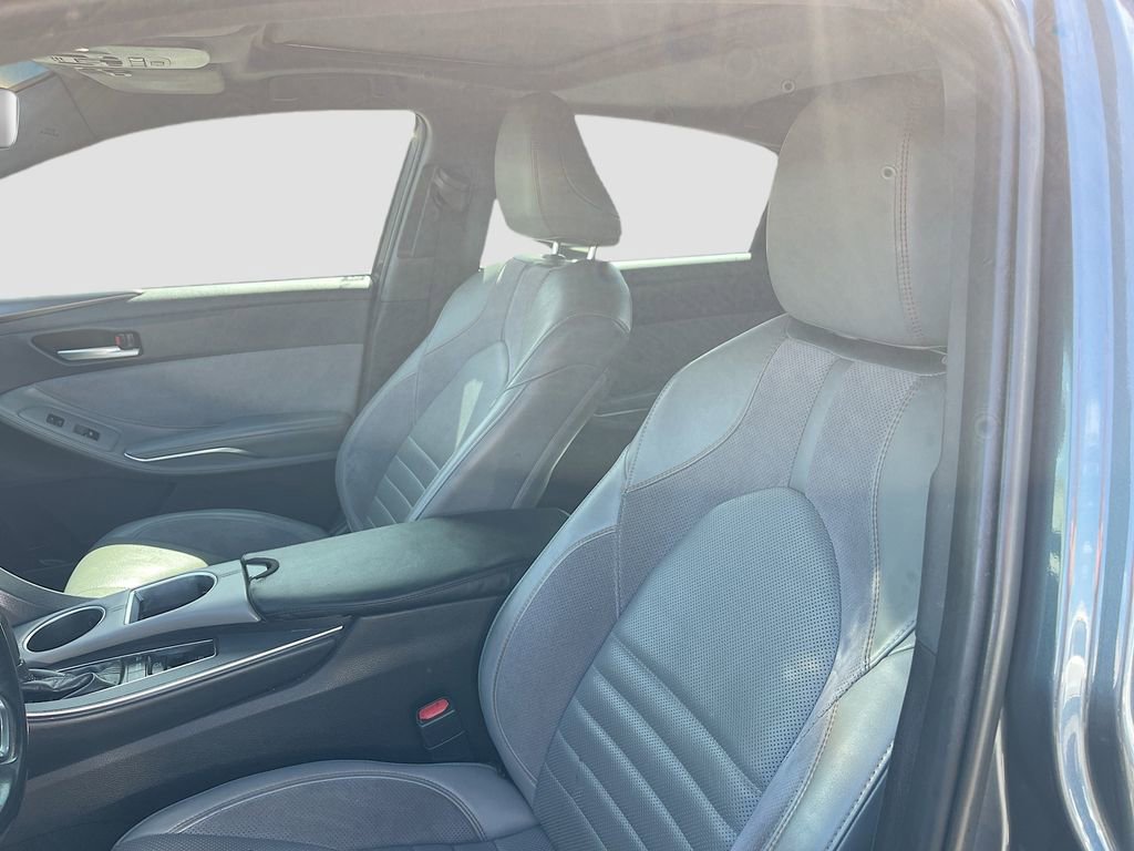 Used 2019 Toyota Avalon Touring w/ Advanced Safety Package FWD image 22