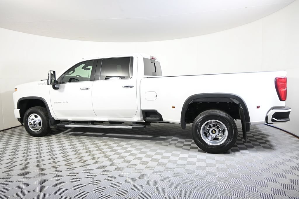 Used 2021 Chevrolet Silverado 3500 High Country w/ Snow Plow Prep/Camper Package AWD/4WD image 3