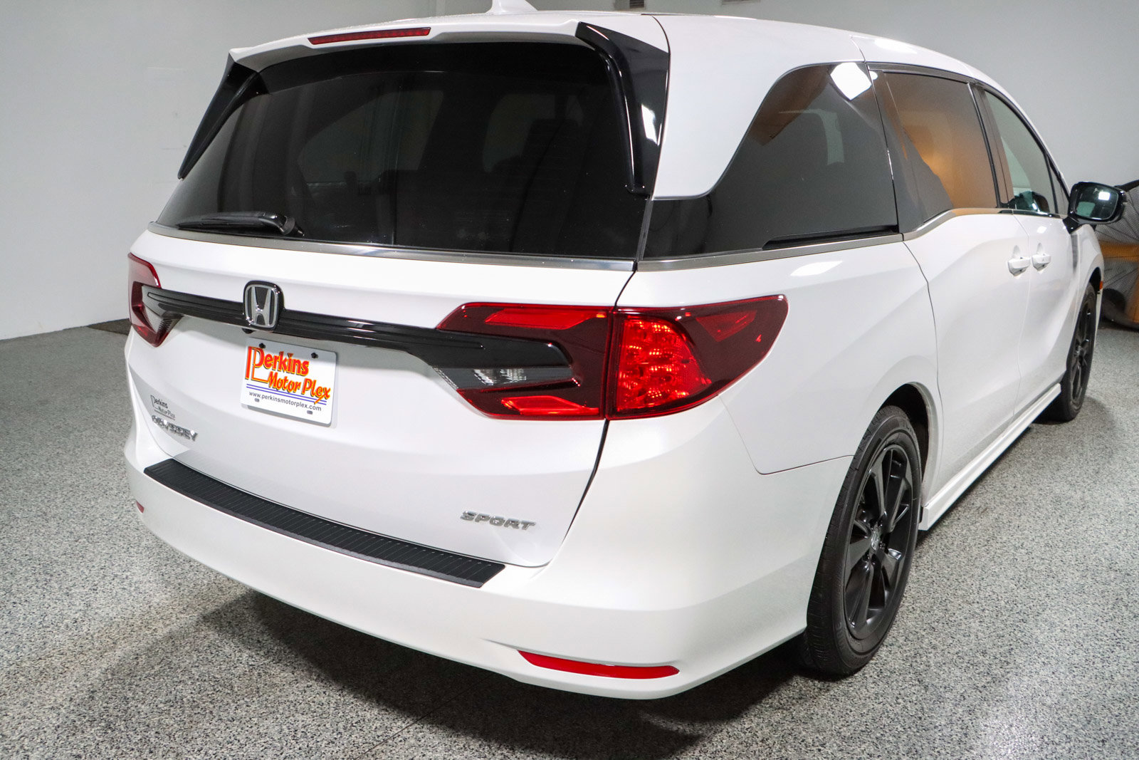 Used 2023 Honda Odyssey Sport image 7
