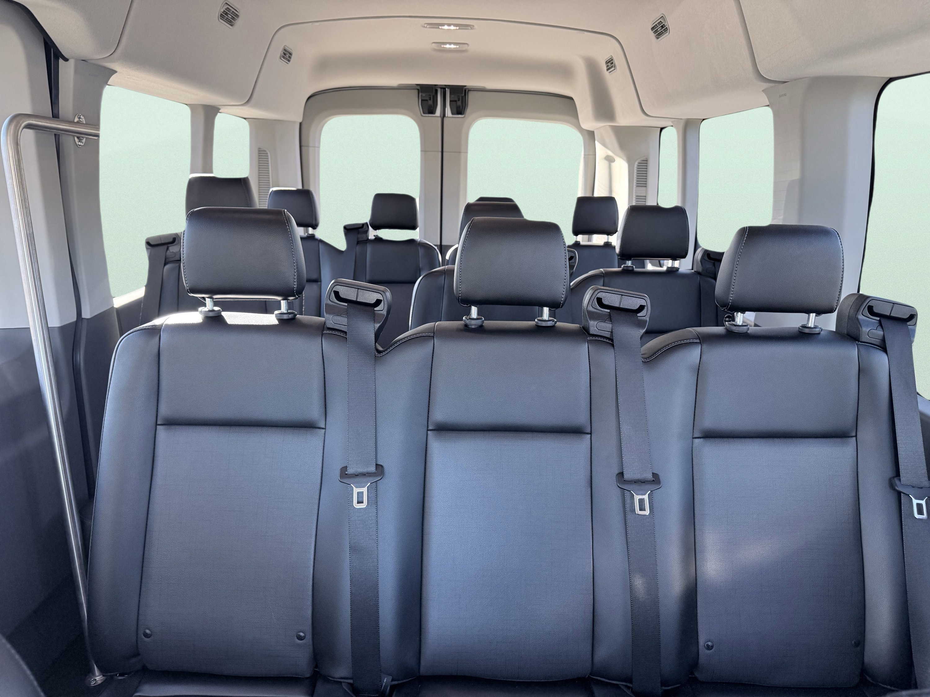 Used 2023 Ford Transit 350 XL image 60