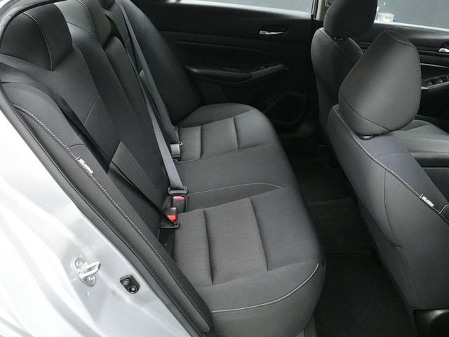 Used 2021 Nissan Altima 2.5 S FWD image 11