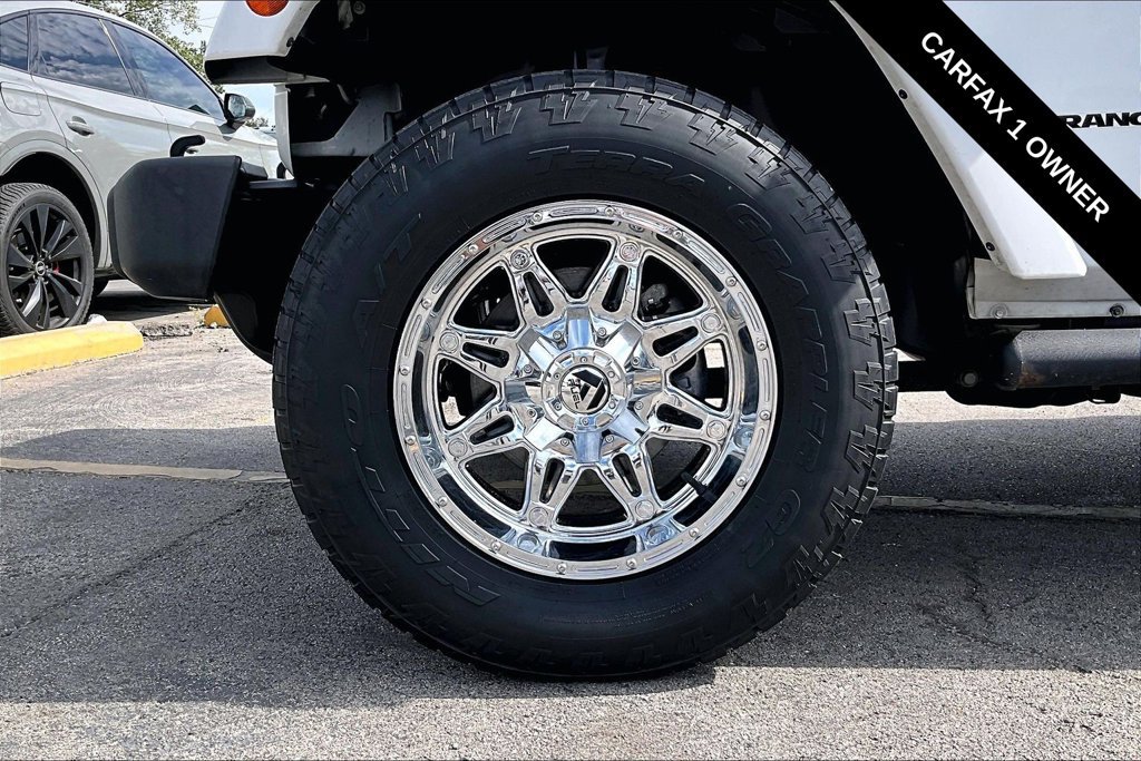 Used 2014 Jeep Wrangler Rubicon w/ Power Convenience Group AWD/4WD image 31