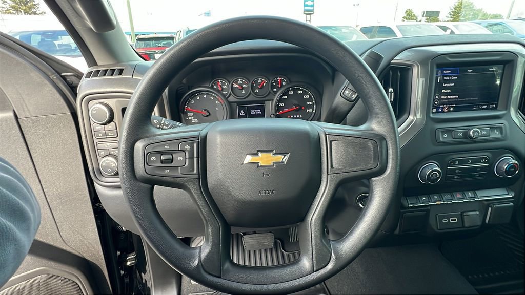 New 2025 Chevrolet Silverado 1500 Custom image 18