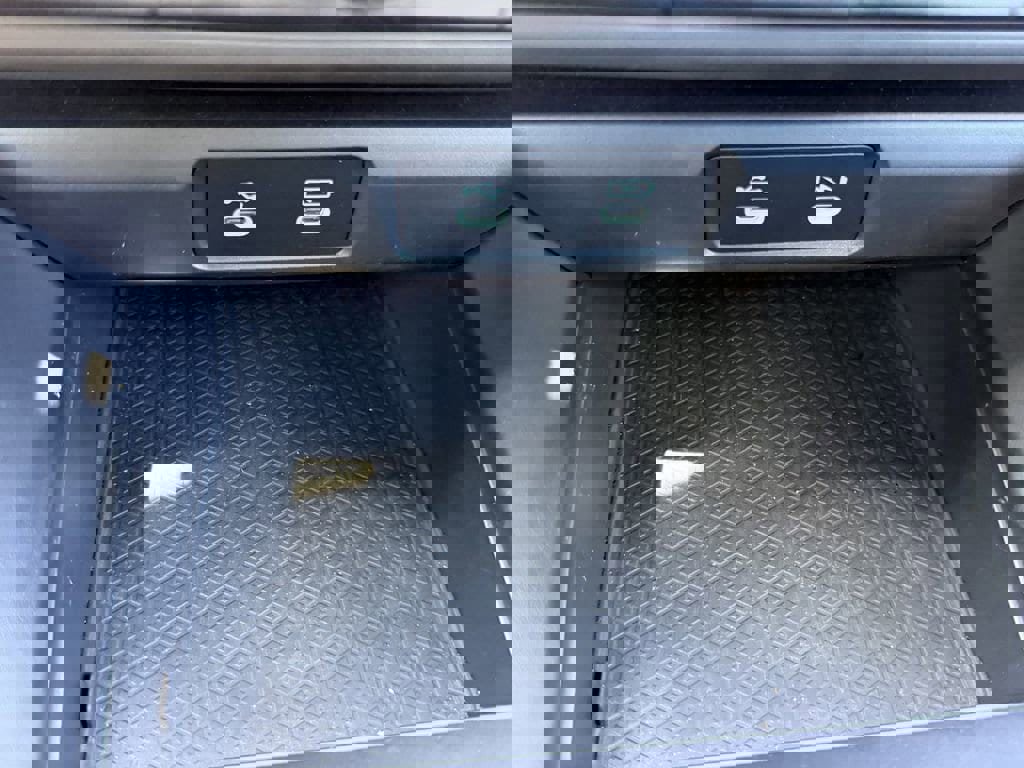 Used 2025 Honda Accord SE image 27