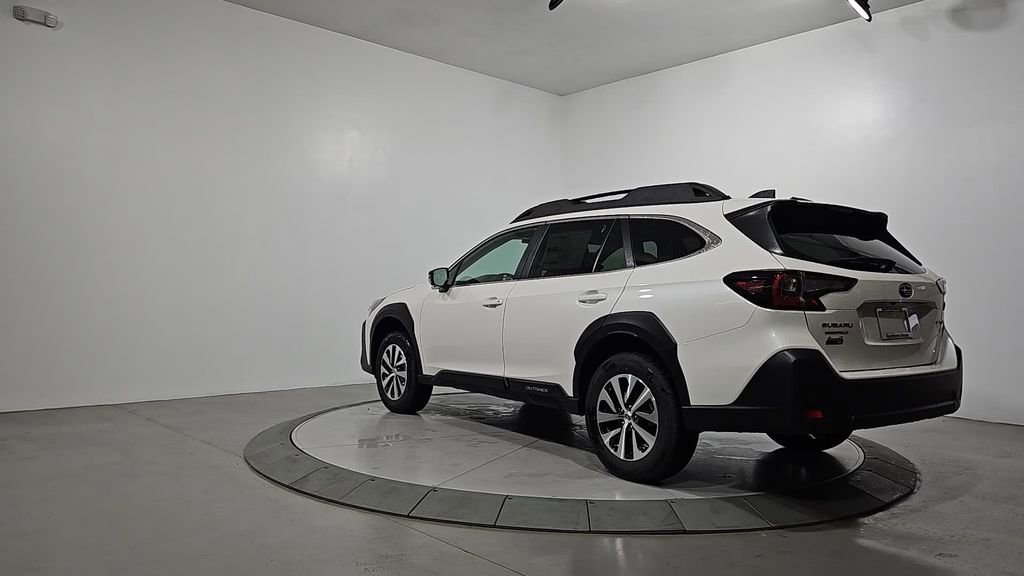 New 2025 Subaru Outback Premium image 3