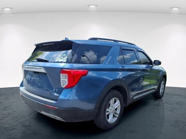 Used 2020 Ford Explorer XLT w/ Equipment Group 202A AWD/4WD image 11