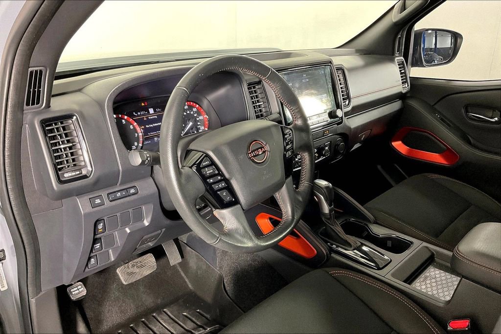 Used 2023 Nissan Frontier Pro-X w/ Technology Package image 18