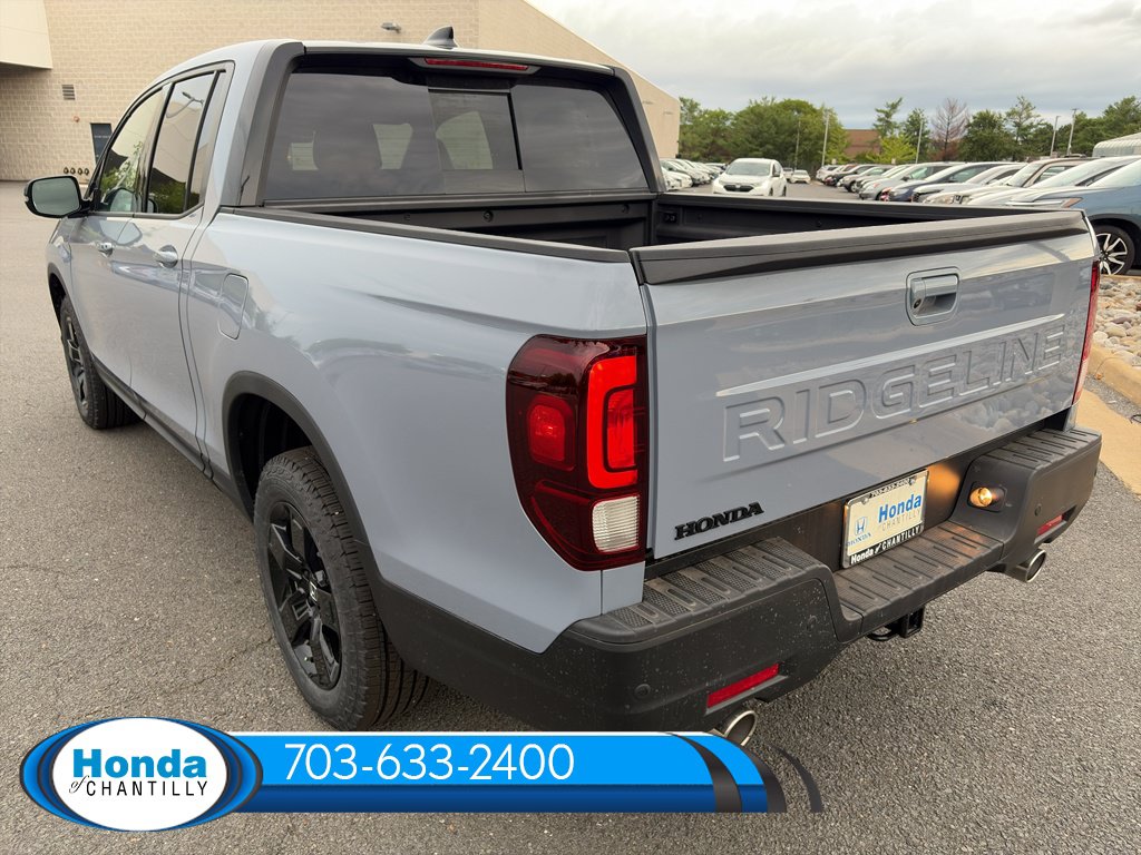 New 2026 Honda Ridgeline Black Edition image 5