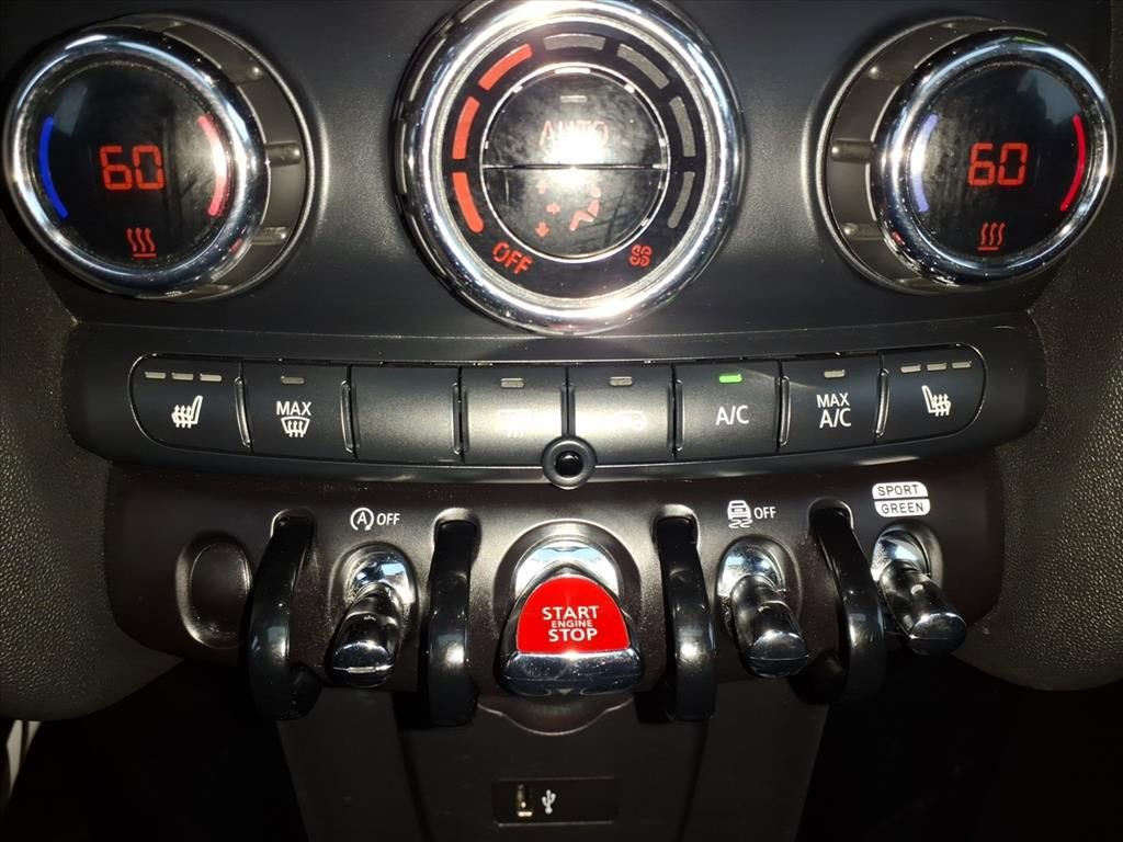 Used 2020 MINI Cooper John Cooper Works w/ Premium Package image 28