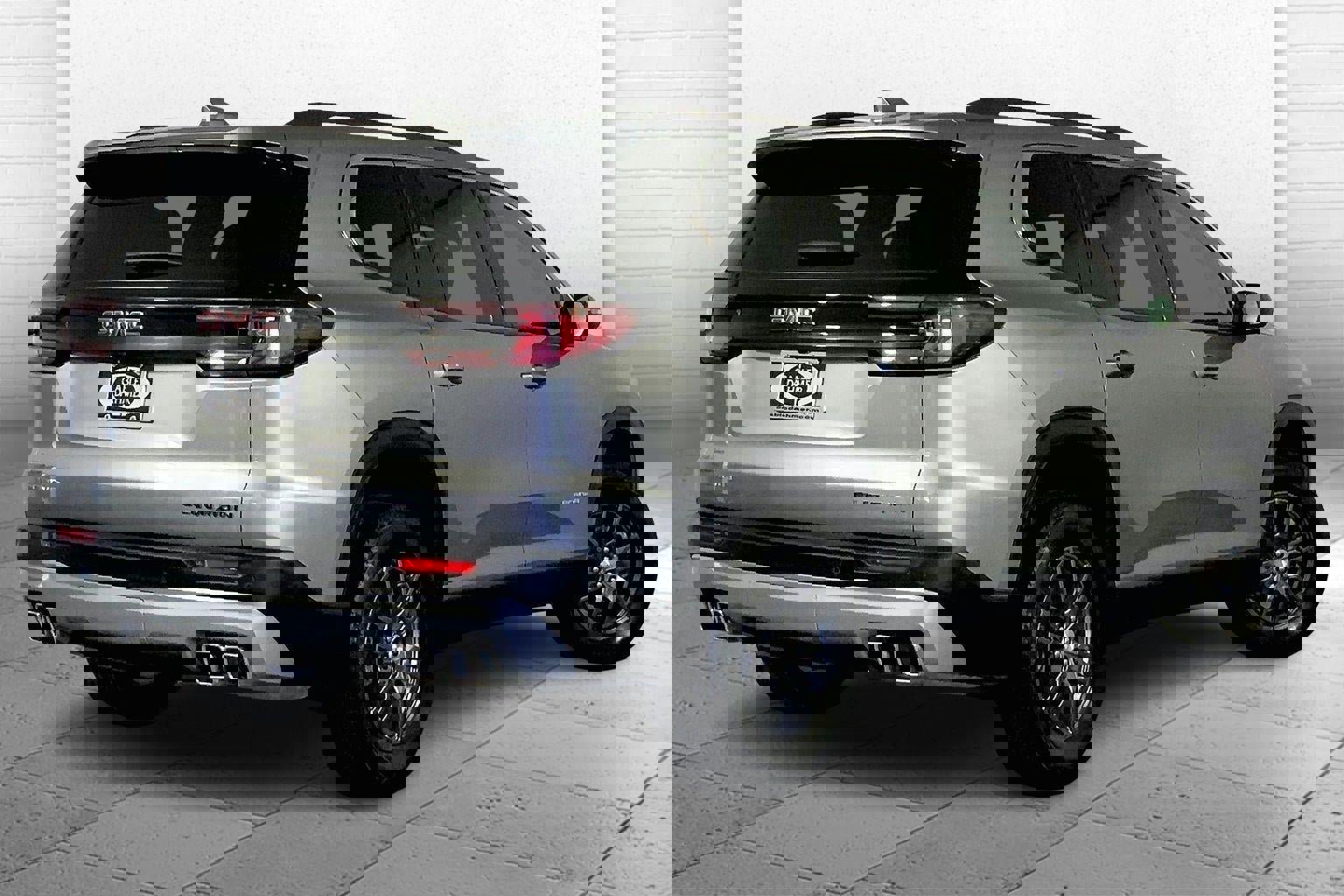 Used 2025 GMC Acadia Elevation FWD image 13