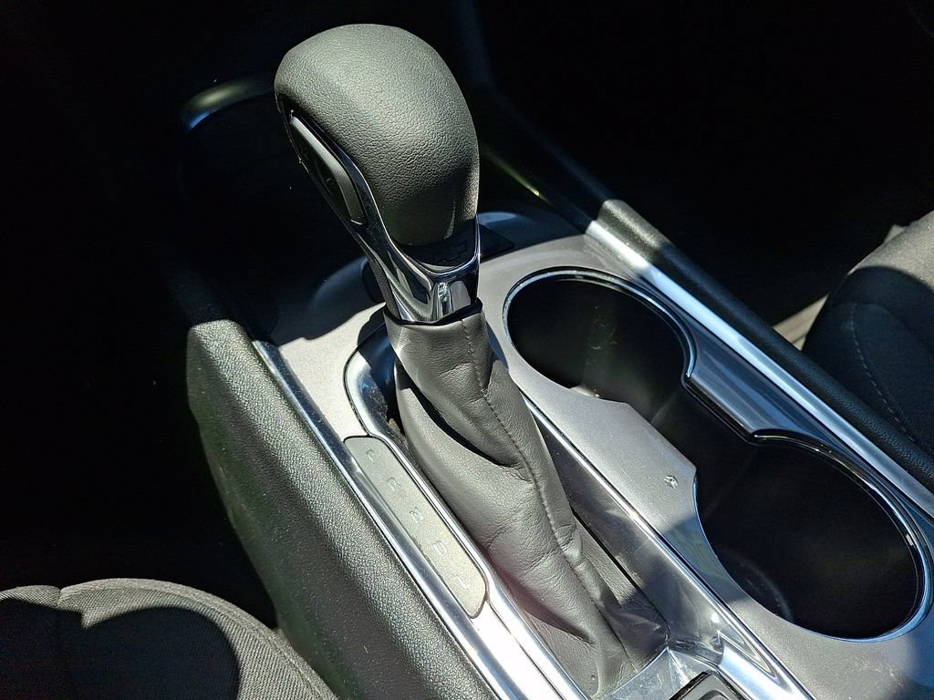 Used 2024 Chevrolet Malibu LT FWD image 15