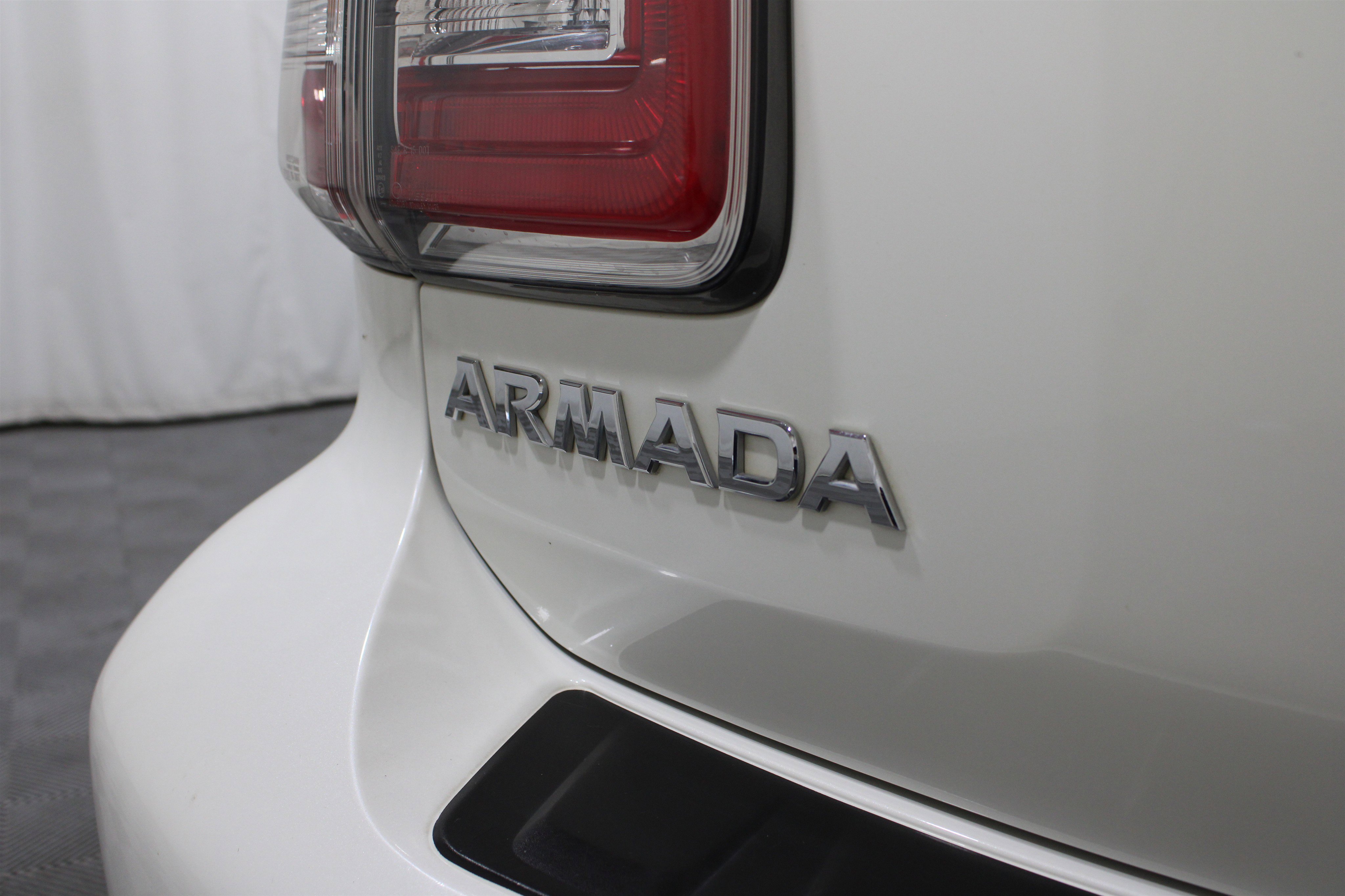 Used 2017 Nissan Armada Platinum w/ Captain Seat Package AWD/4WD image 33