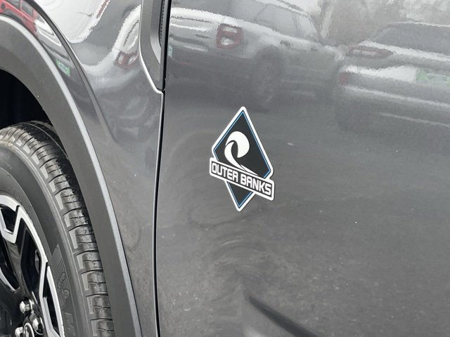 New 2025 Ford Bronco Sport Outer Banks w/ Topo Graphic Package image 6