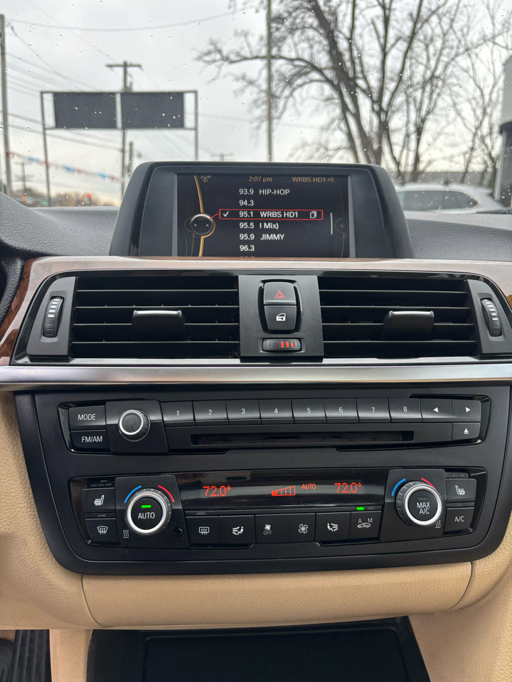 Used 2013 BMW 328i xDrive Sedan image 12