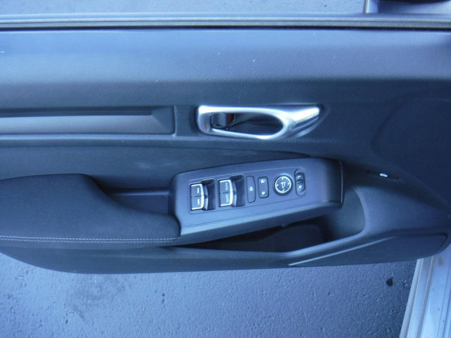 Used 2023 Honda Civic Sport image 10