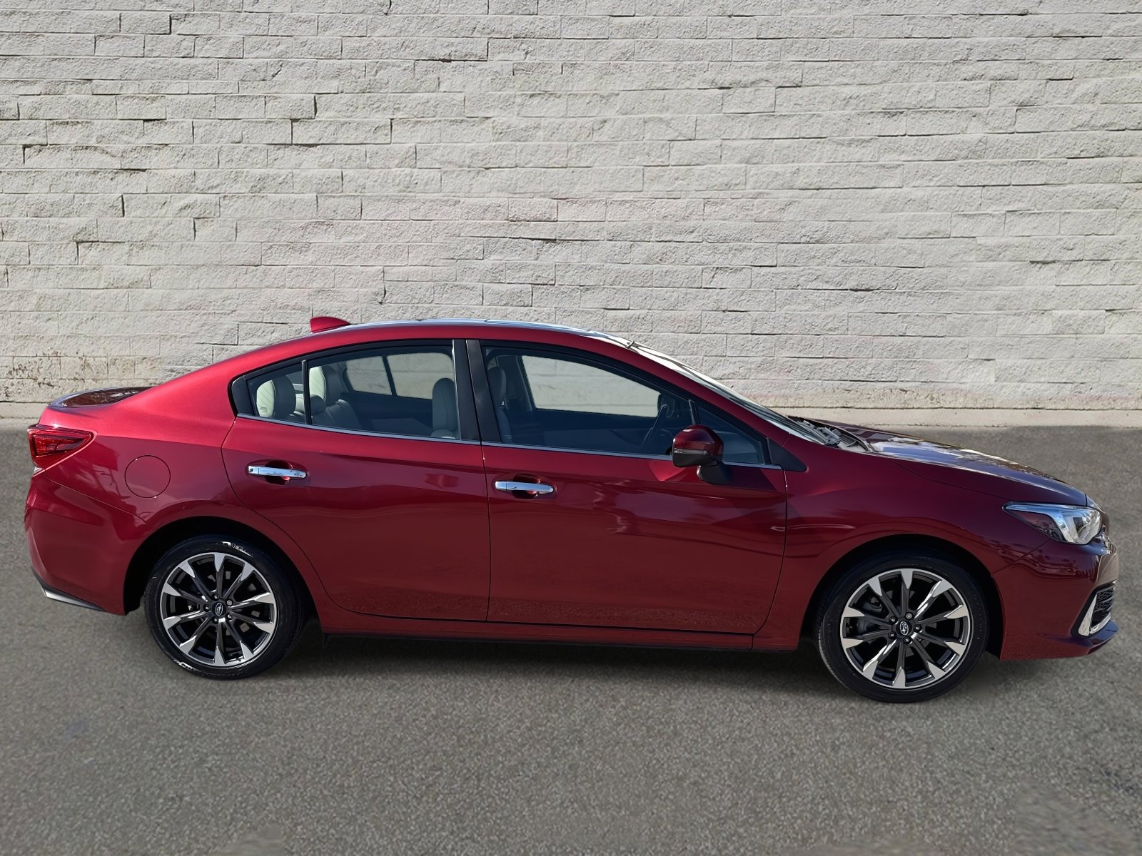 Used 2021 Subaru Impreza 2.0i Limited image 4