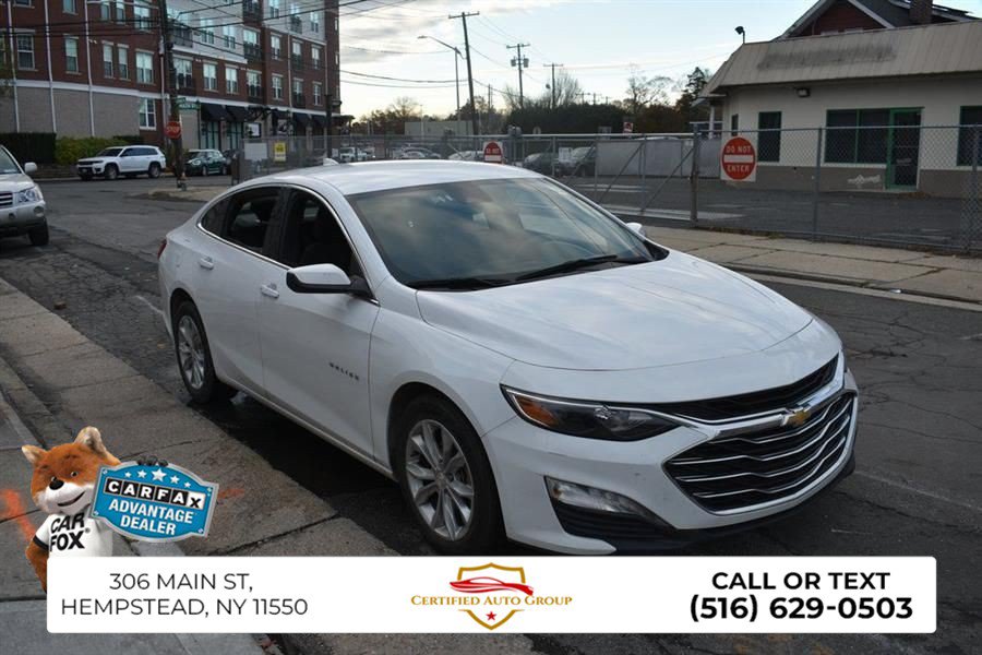 Used 2022 Chevrolet Malibu LT FWD image 4