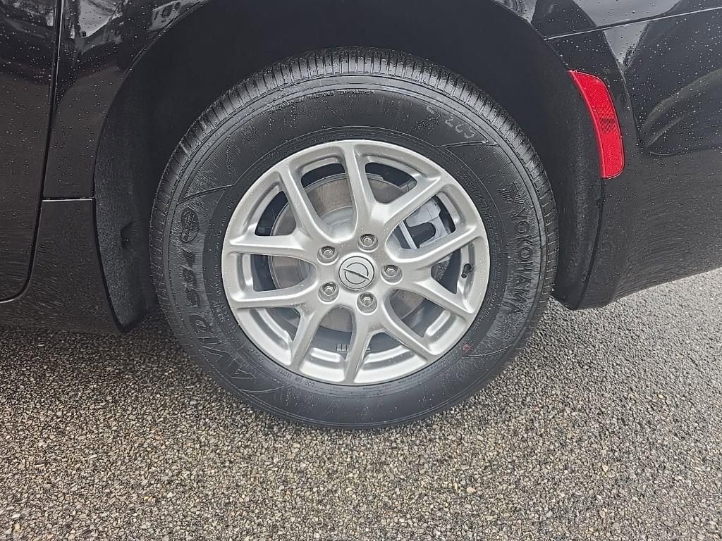 New 2026 Chrysler Pacifica Select image 11