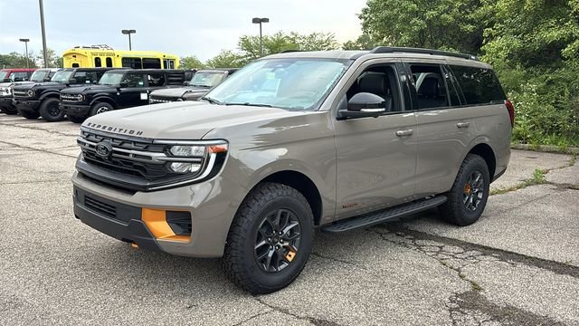 New 2026 Ford Expedition Tremor AWD/4WD image 3