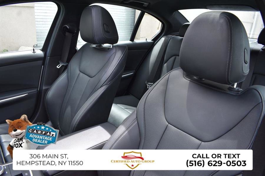 Used 2024 BMW 330e RWD image 10