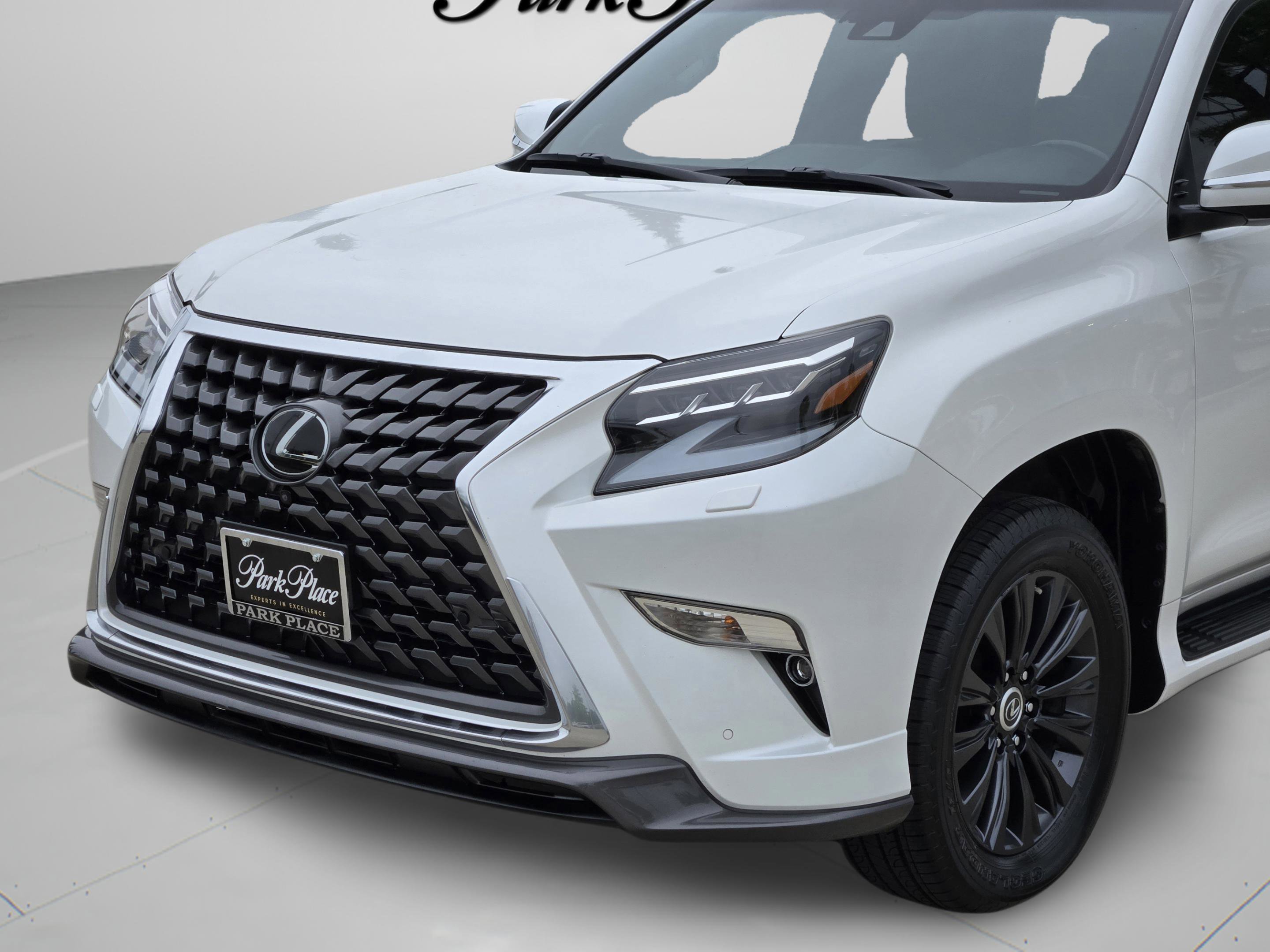 Certified 2021 Lexus GX 460 Luxury w/ Sport Design Package AWD/4WD image 35