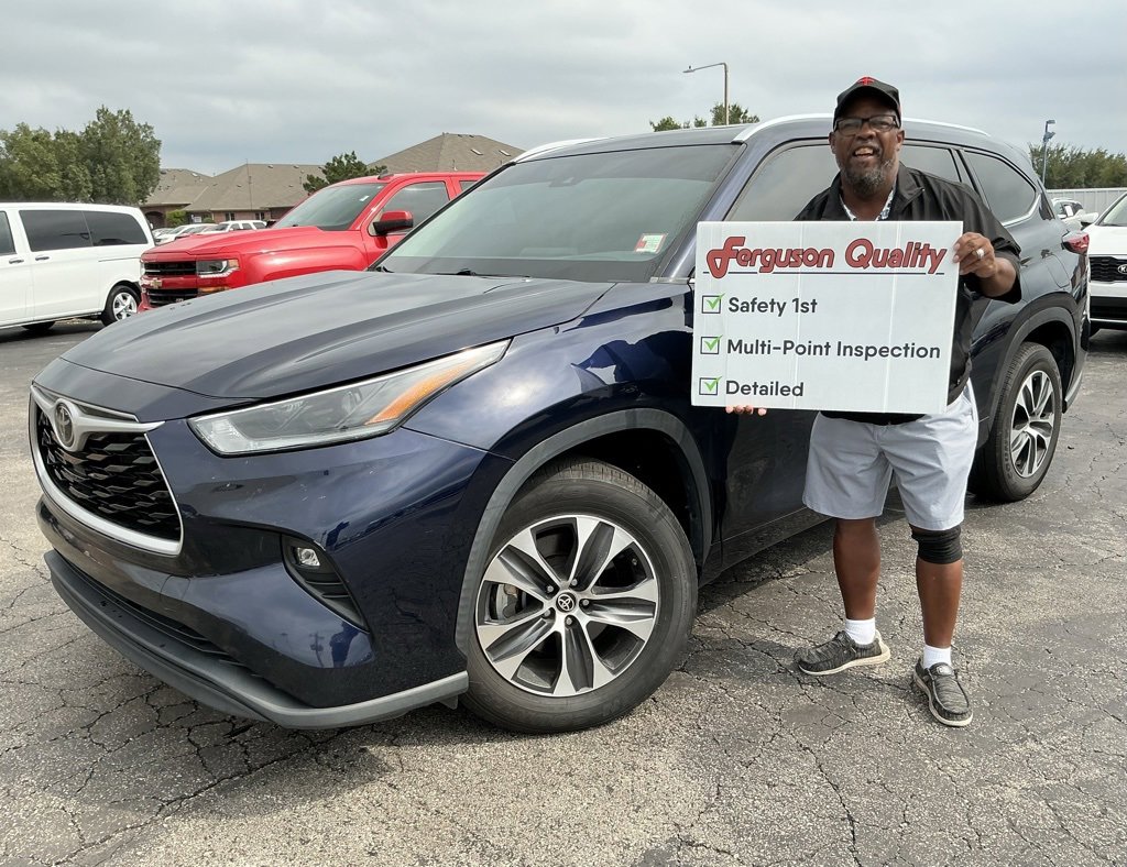 Used 2021 Toyota Highlander XLE