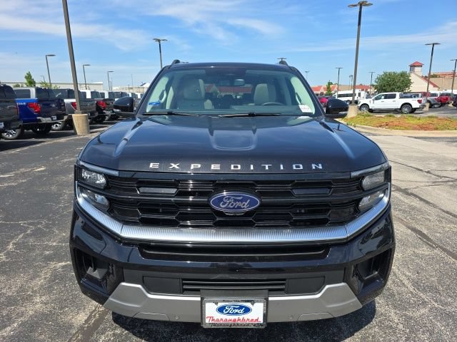 New 2026 Ford Expedition Max Platinum w/ Platinum Ultimate Package AWD/4WD image 8