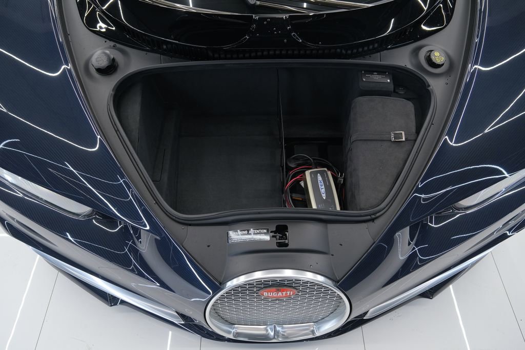 Used 2020 Bugatti Chiron AWD/4WD image 45