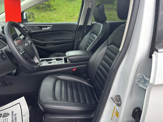 Certified 2024 Ford Edge SEL w/ Convenience Package AWD/4WD image 11