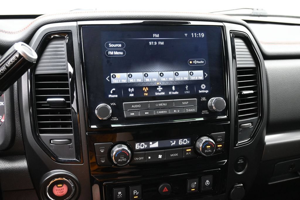 Used 2021 Nissan Titan PRO-4X w/ Pro-4x Convenience Package AWD/4WD image 14