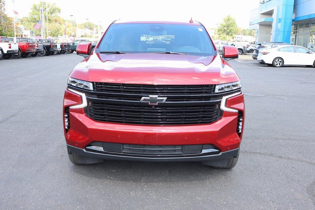 Used 2024 Chevrolet Suburban RST w/ Luxury Package image 35
