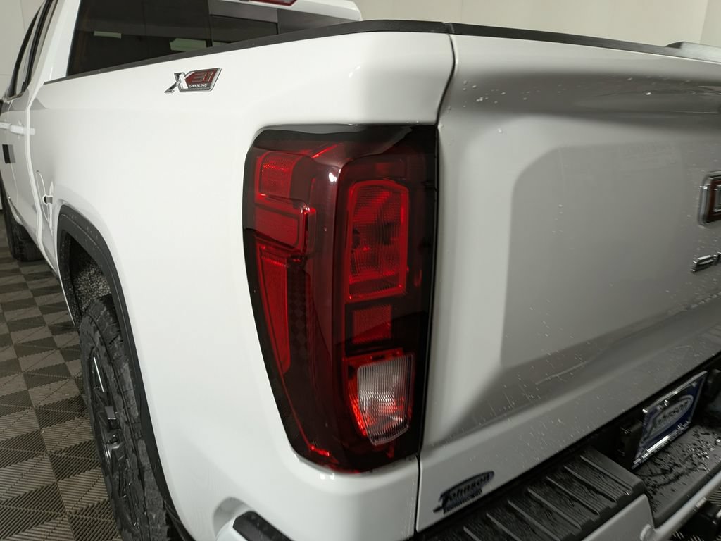 Used 2026 GMC Sierra 1500 Elevation AWD/4WD image 11