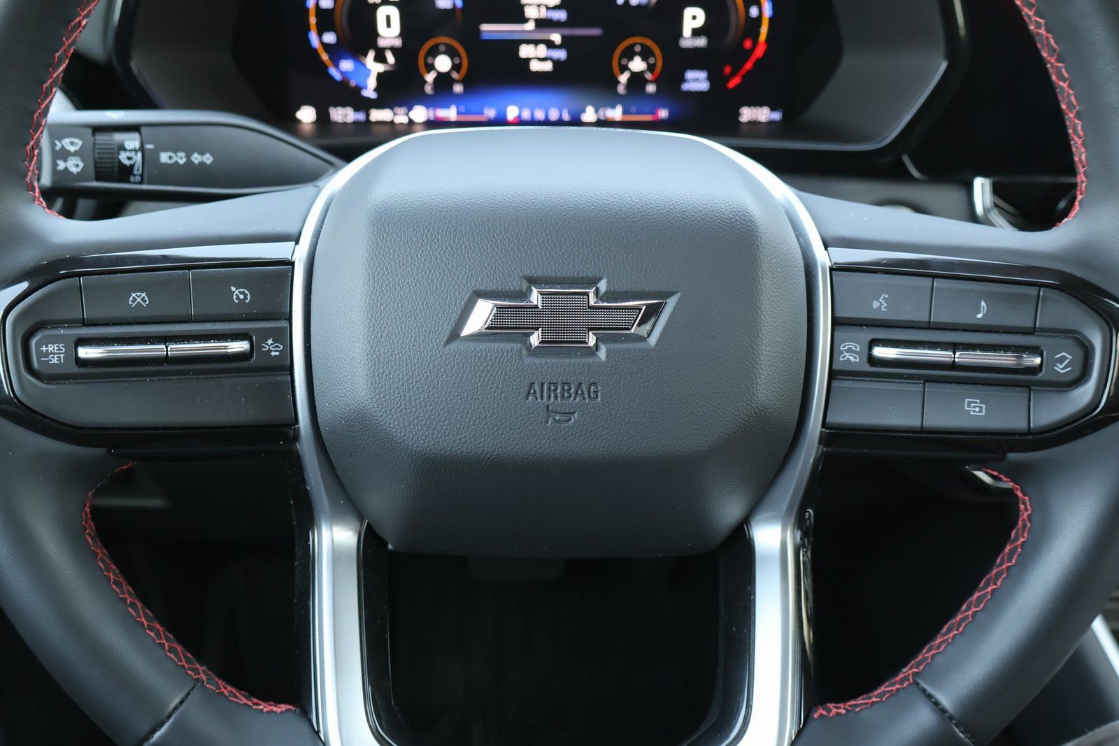 Used 2025 Chevrolet Colorado Z71 image 31