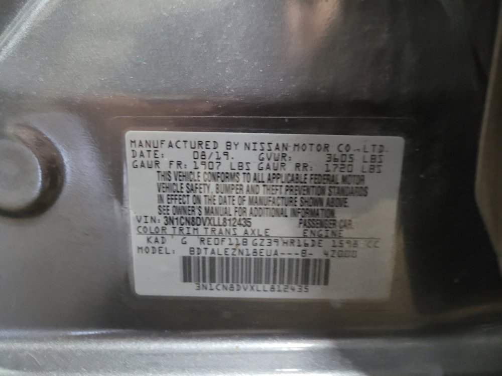 Used 2020 Nissan Versa S FWD image 33