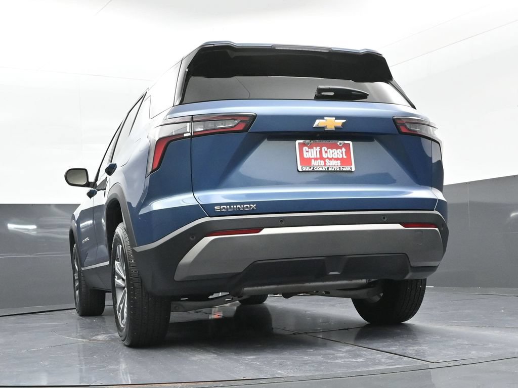 Used 2025 Chevrolet Equinox LT FWD image 33